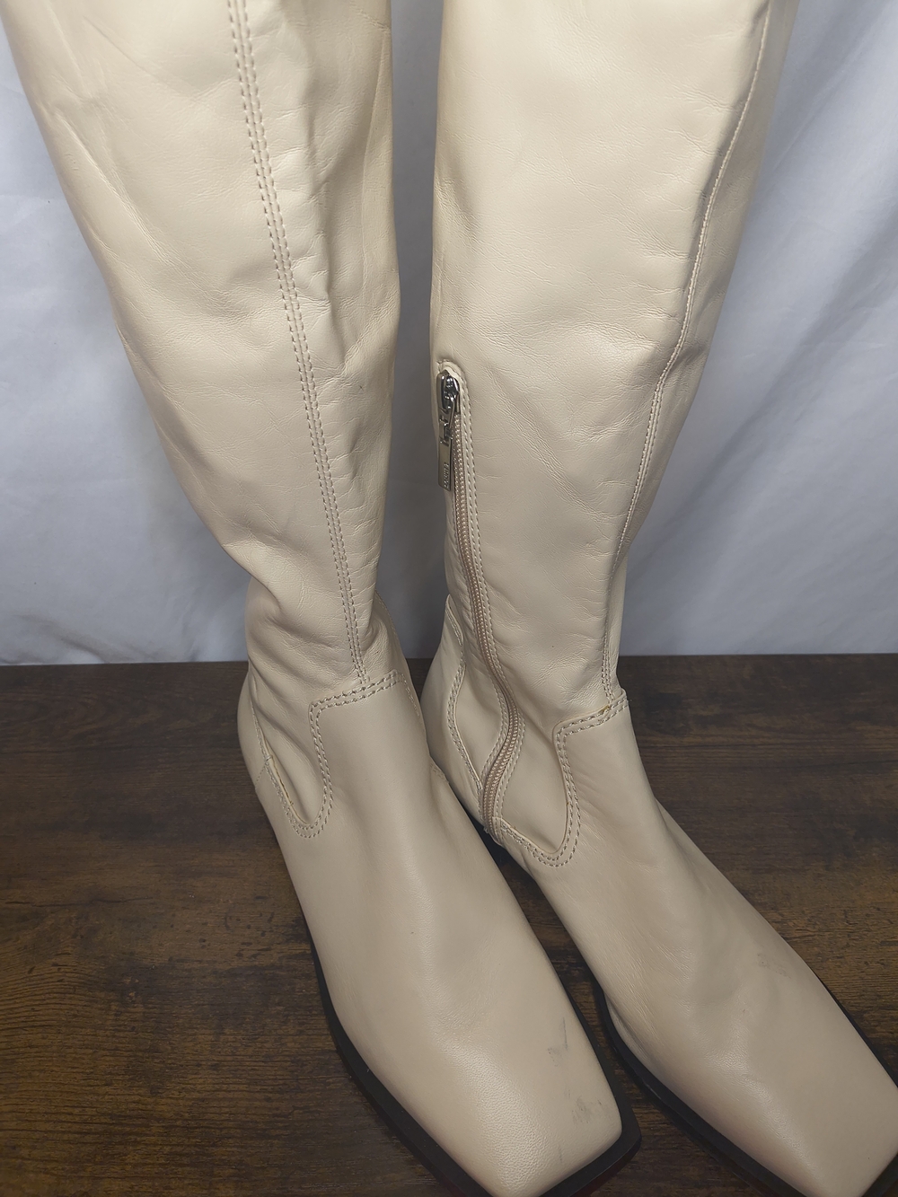 Schutz Guily Up Over the Knee Boot Color EGGSHELL Square toe Size 8